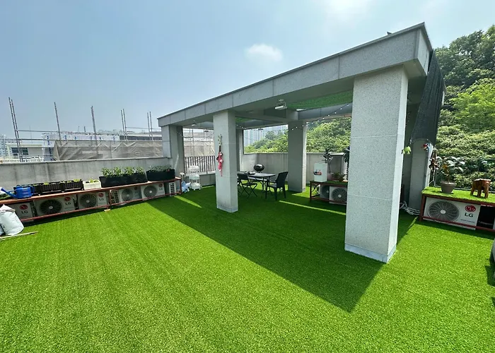 Yolo House